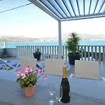 Angela Apartment *