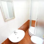 Angela Apartment *