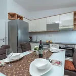 Angela Apartment