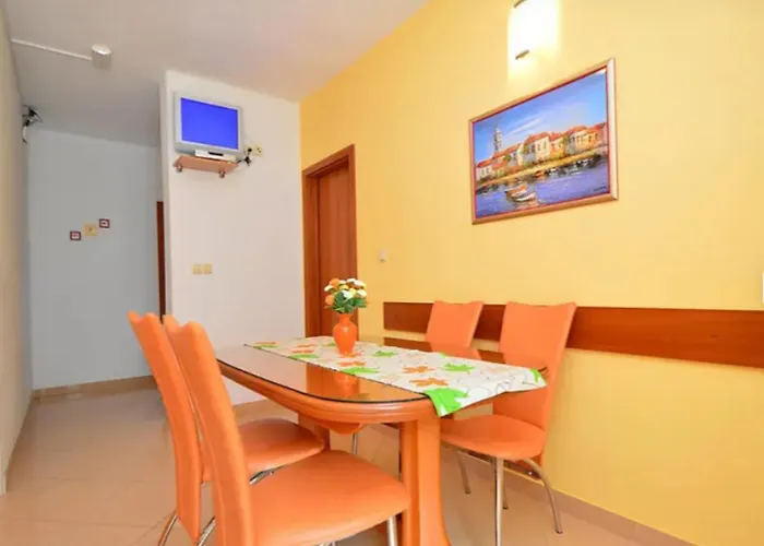 Angela * Трогир